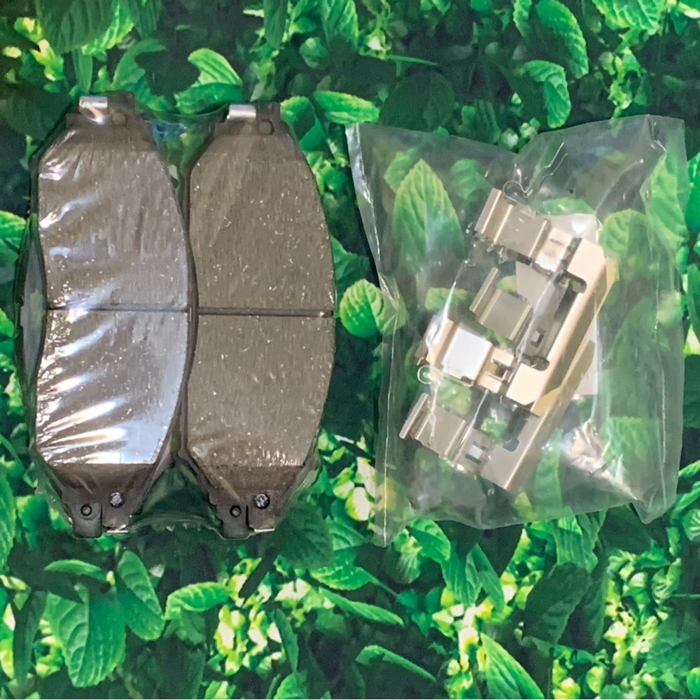 Brake Pad Kit - Picture 2 of 3